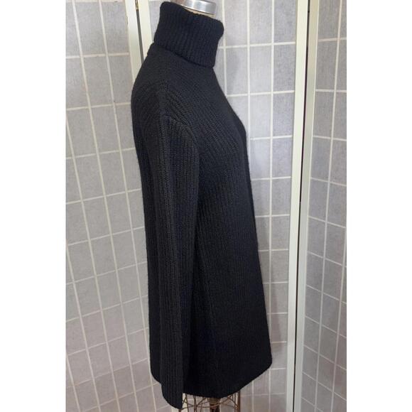 Steve Madden Black Long Sleeve Minimalist Designer Sweater Dress Small NWT - Picture 4 of 15